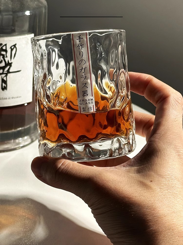 Vaso de Vidrio Vietnamita Hech - Wine Beer The Whiskey reseña y precio